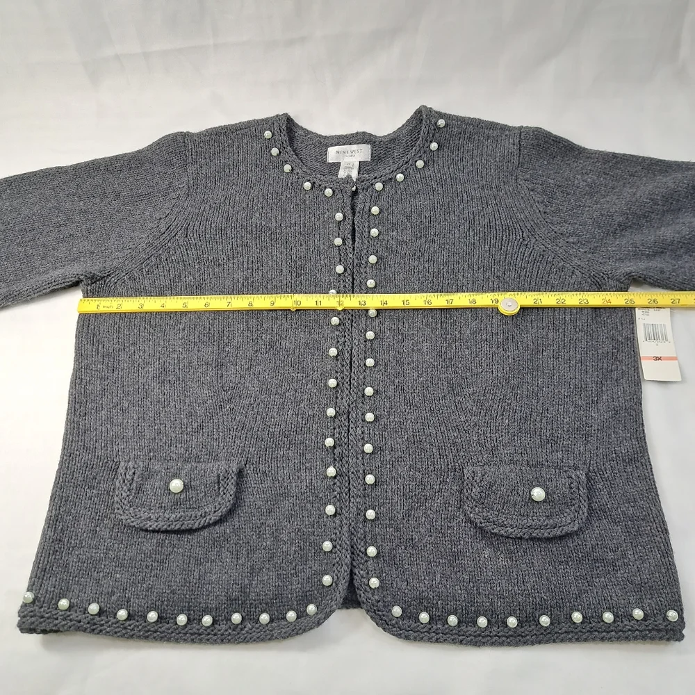 Nine West Women's Faux Pearls Embossed Charcoal Sweater/Cardigan Size 3X - Picture 10 of 15